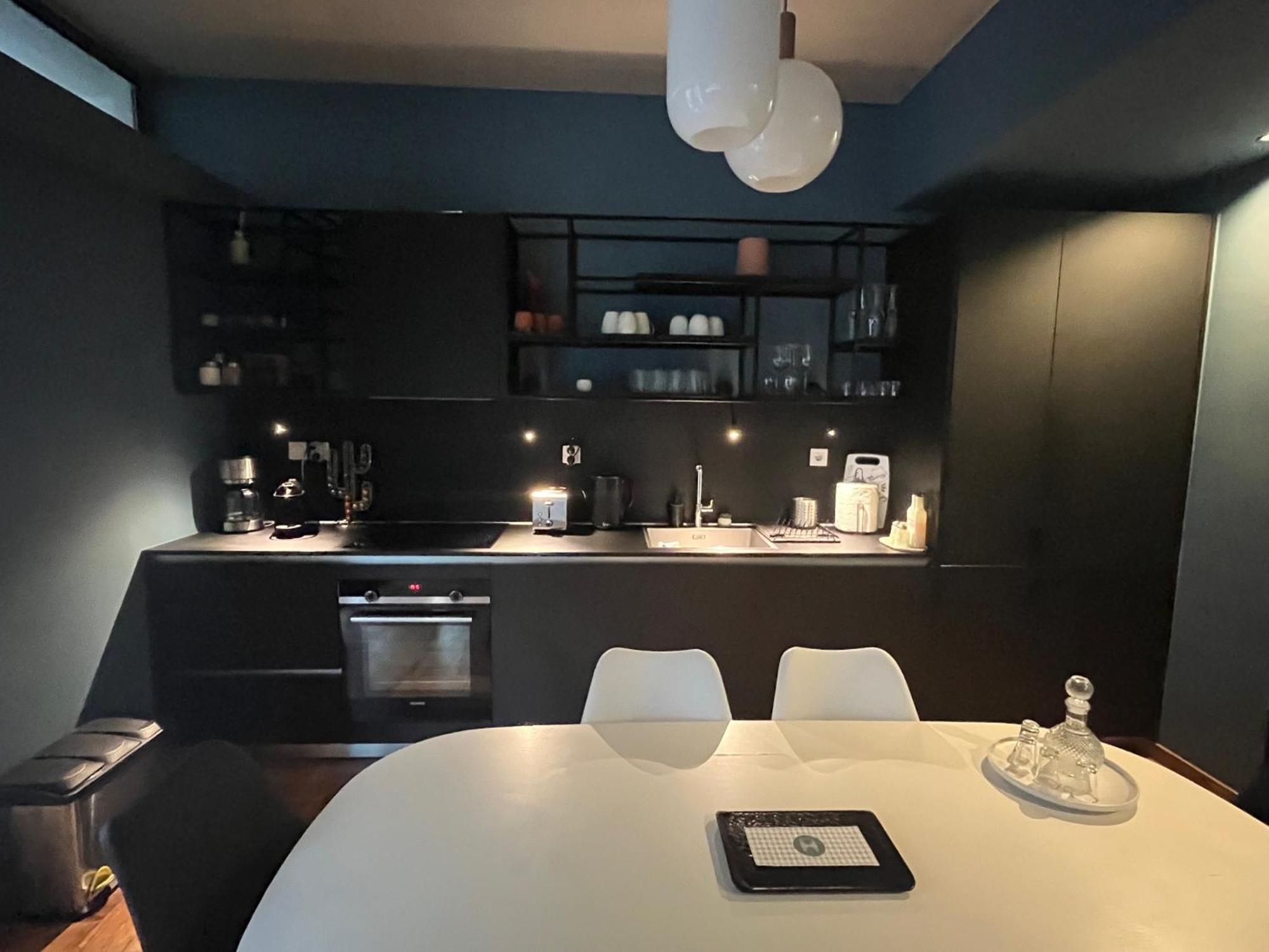 The H Experience Boutique - Free Parking And Fiber Internet * Atena
